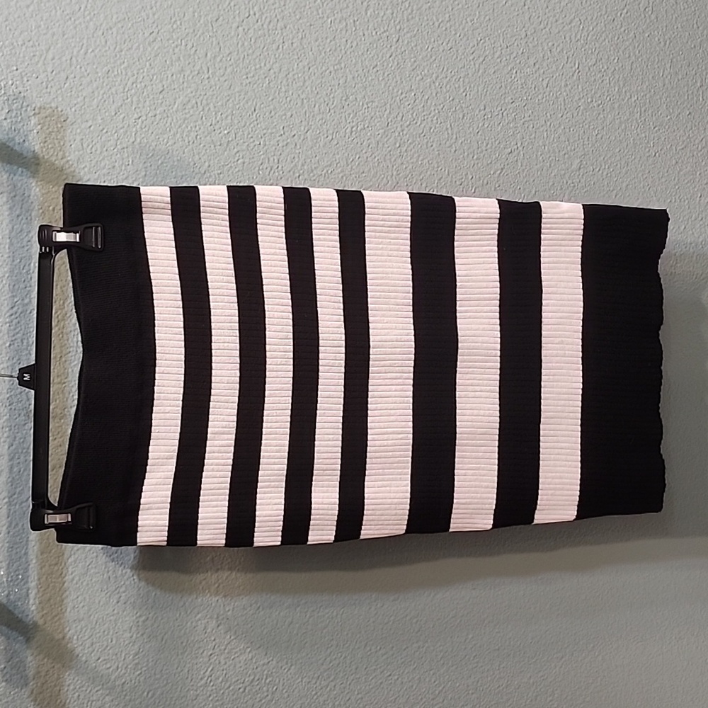 Knit Skirt